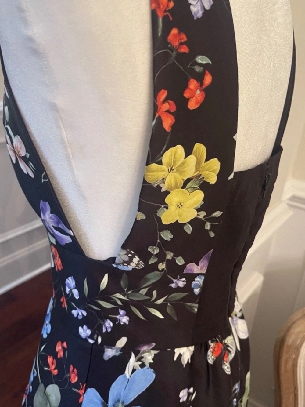 Alice + Olivia Lila Structured Ball Gown In Twisting Vines Black US 2 NWT $1195 - Picture 11 of 14